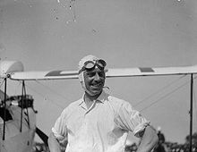 Description de l'image De_Havilland._Perth%2C_1929.jpg.